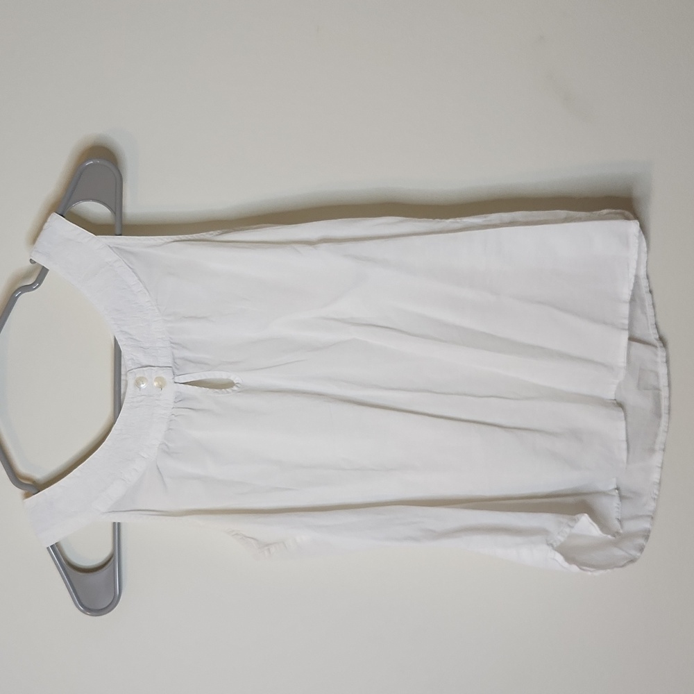 Anthropologie white top, size small